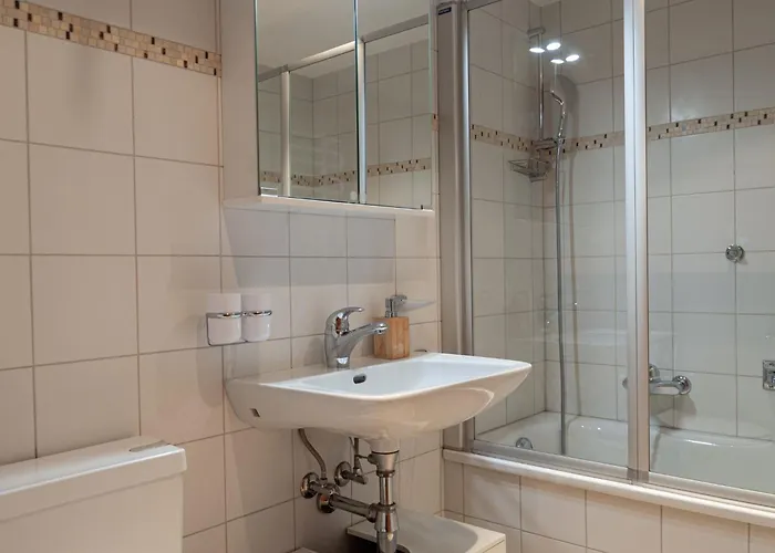 Prameiraz 10-3 By Interhome