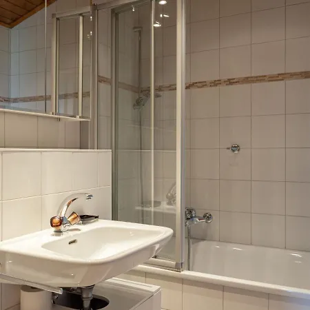 Apartmán Prameiraz 10-3 By Interhome